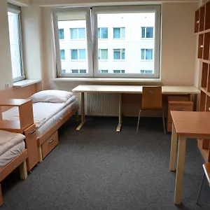  Ostello Ds Za Kolumnami Polonia